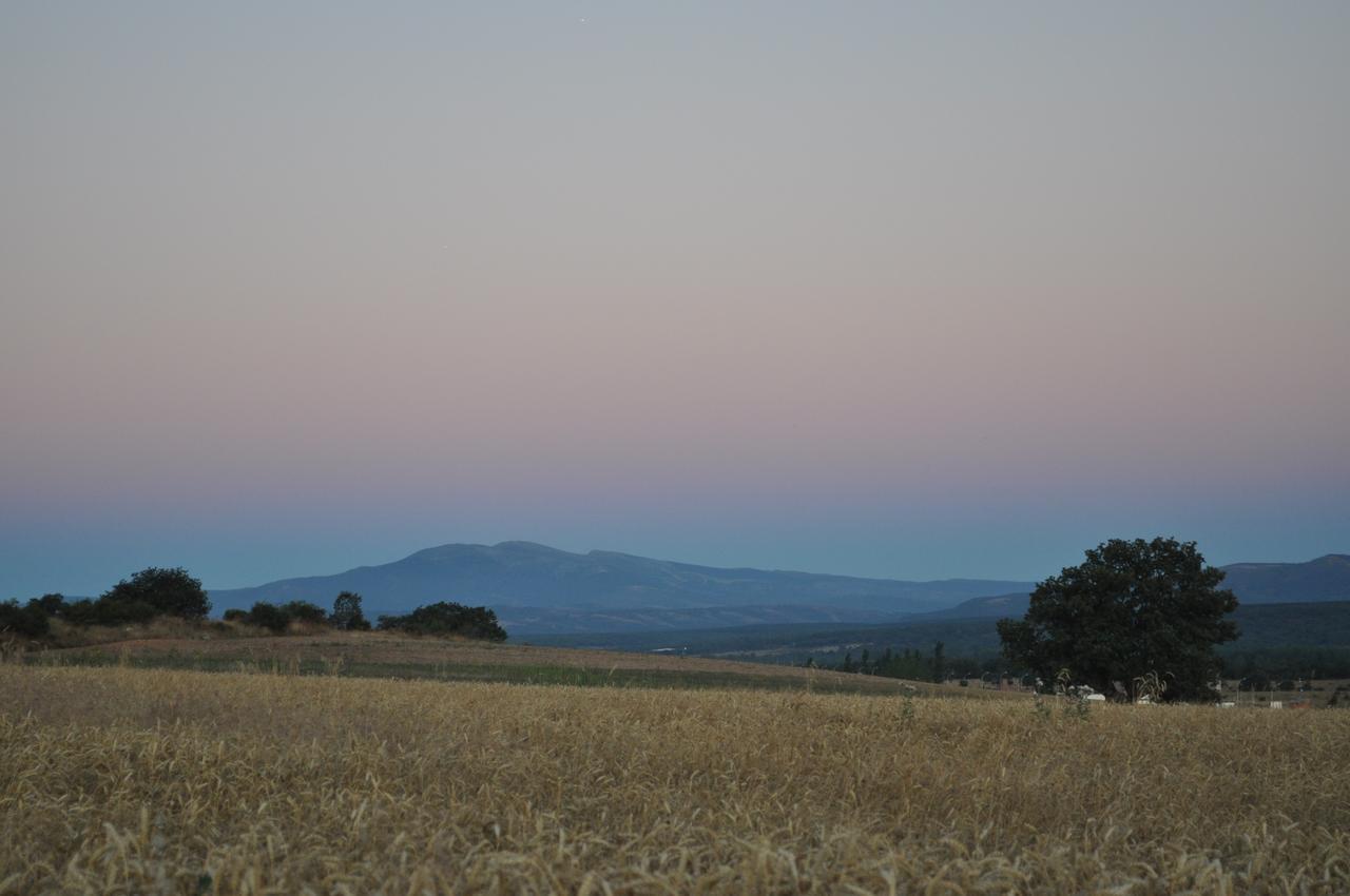 La Cabala De Ibeas Bed & Breakfast Ibeas de Juarros ภายนอก รูปภาพ