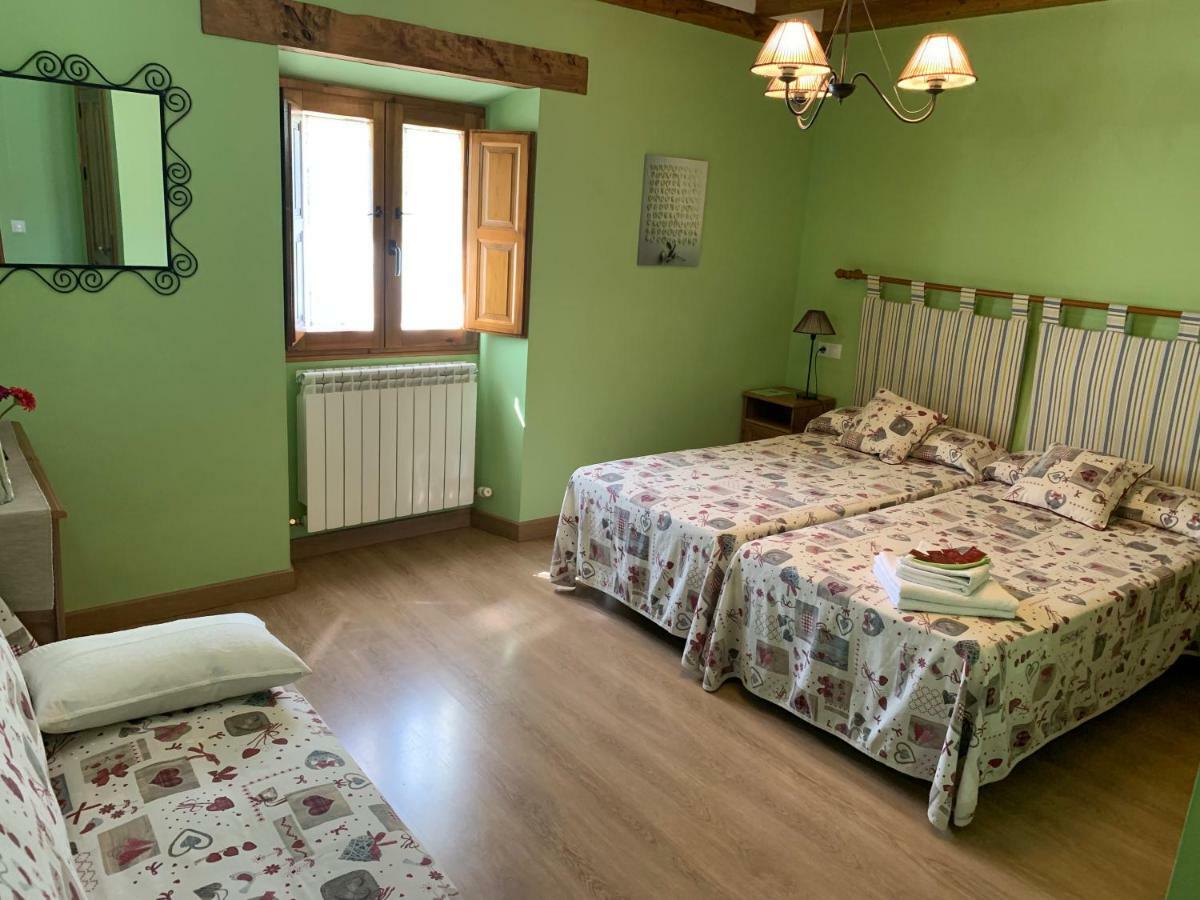 La Cabala De Ibeas Bed & Breakfast Ibeas de Juarros ภายนอก รูปภาพ